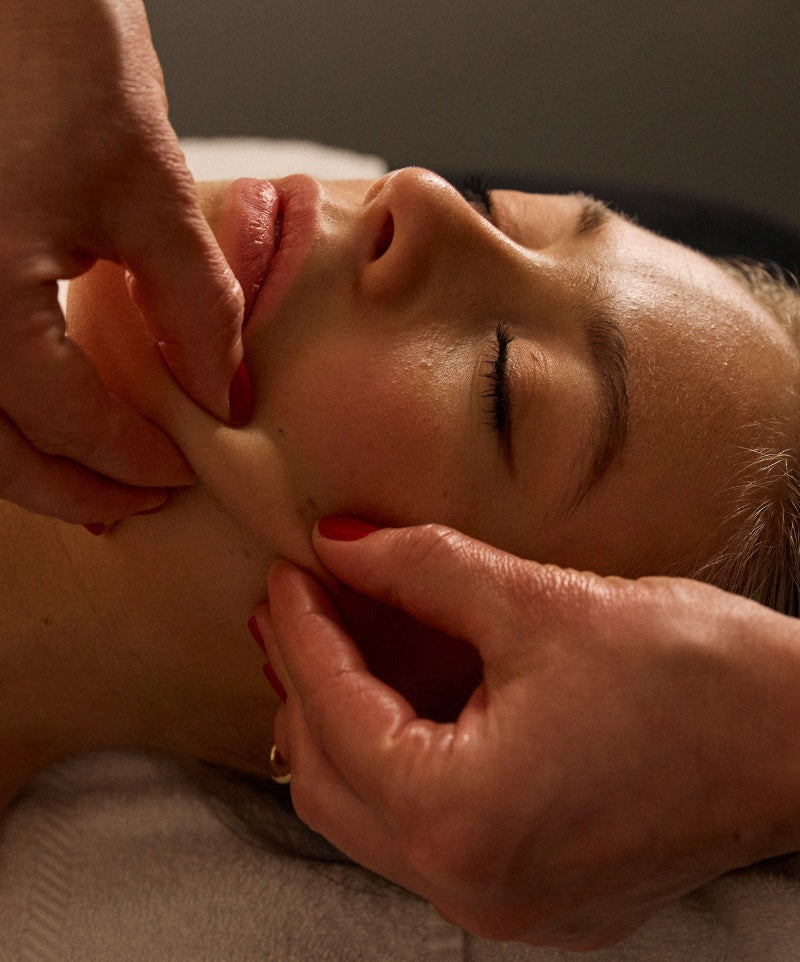 Facial Sculpting Massage | 60 Min