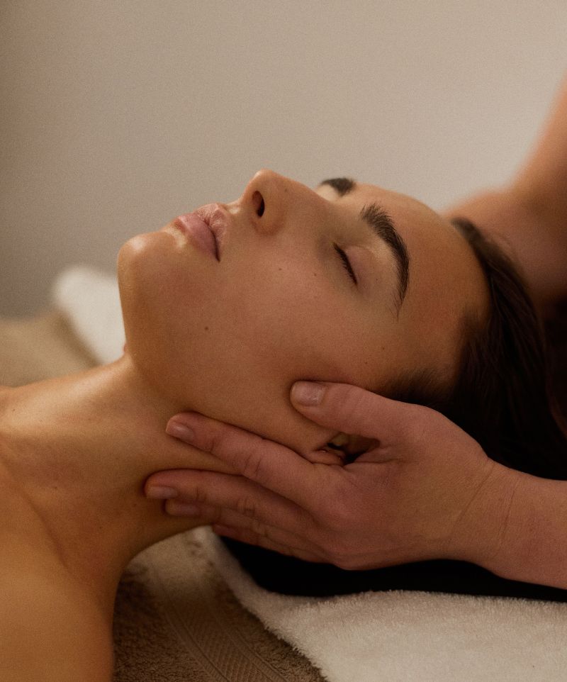 Buccal Massage + Face Sculpting | 60 Mins
