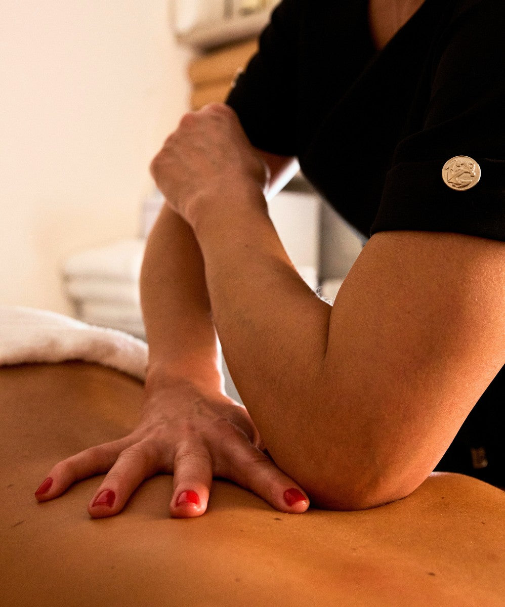 Deep Tissue Massage | 60 Mins